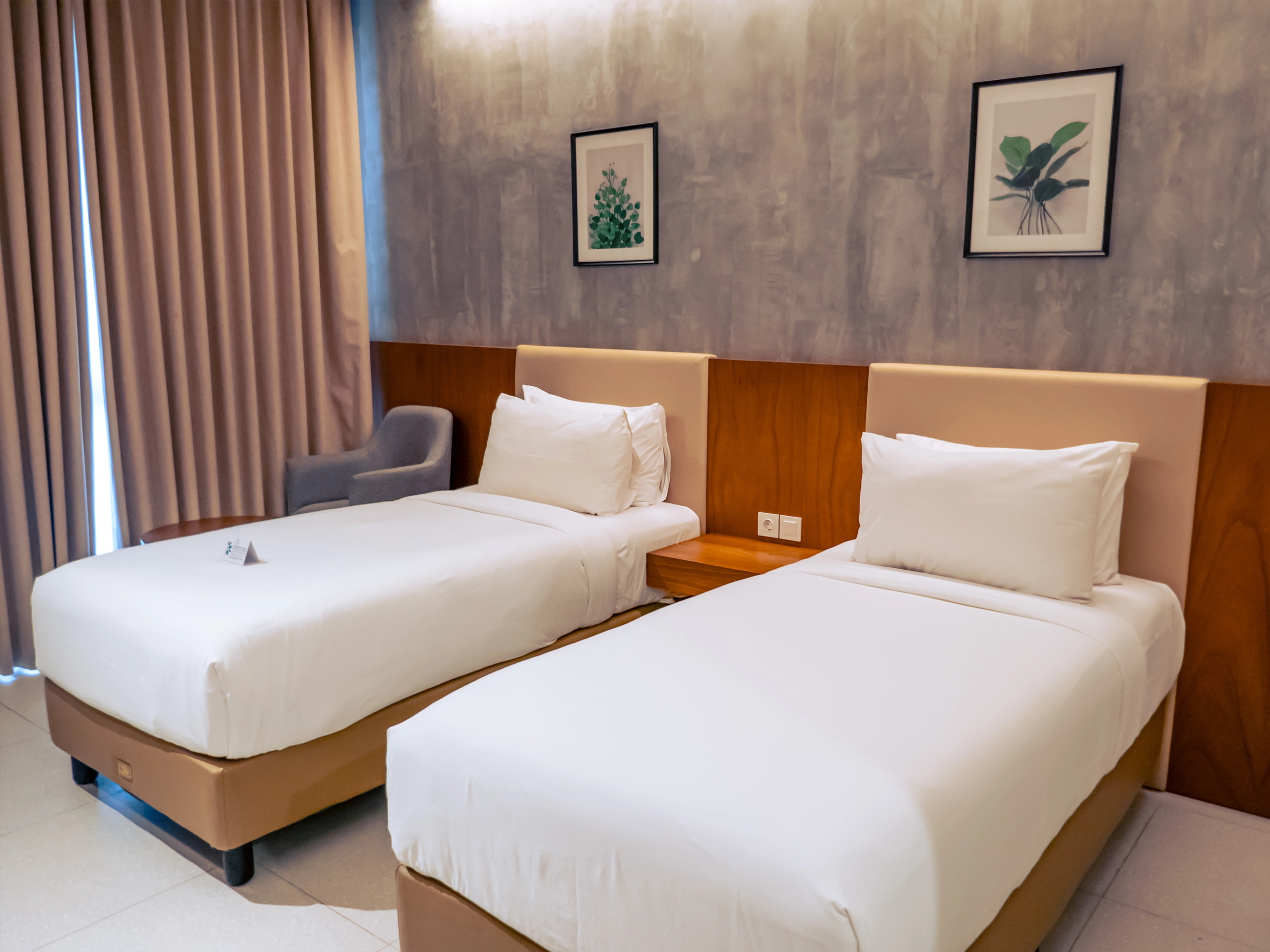 Deluxe Twin Sea View